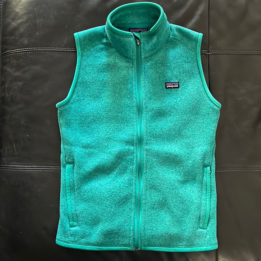 Patagonia Better Sweater Vest EUC, minor pilling
